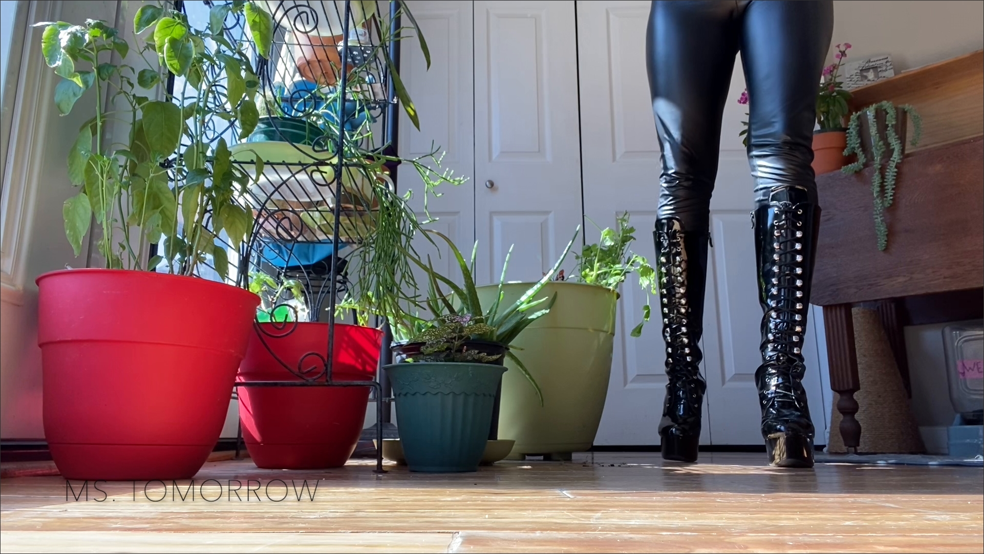 Domme Tomorrow Her Boots mp 4