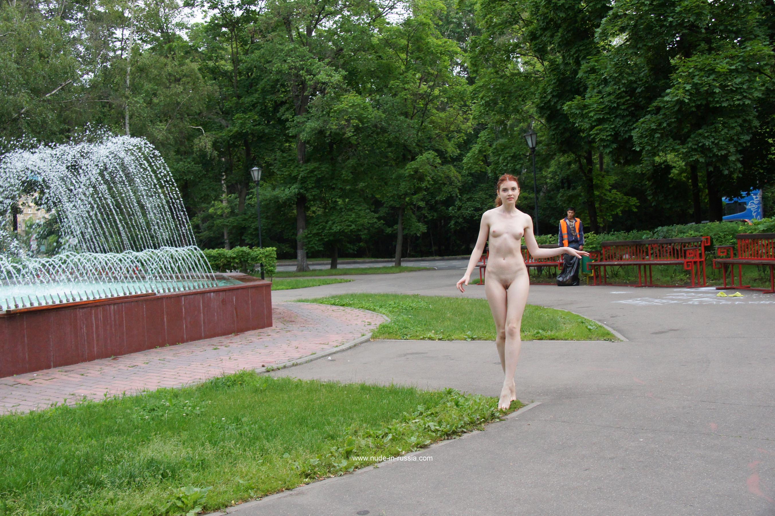 NIR Faina Moscows Fountain 122