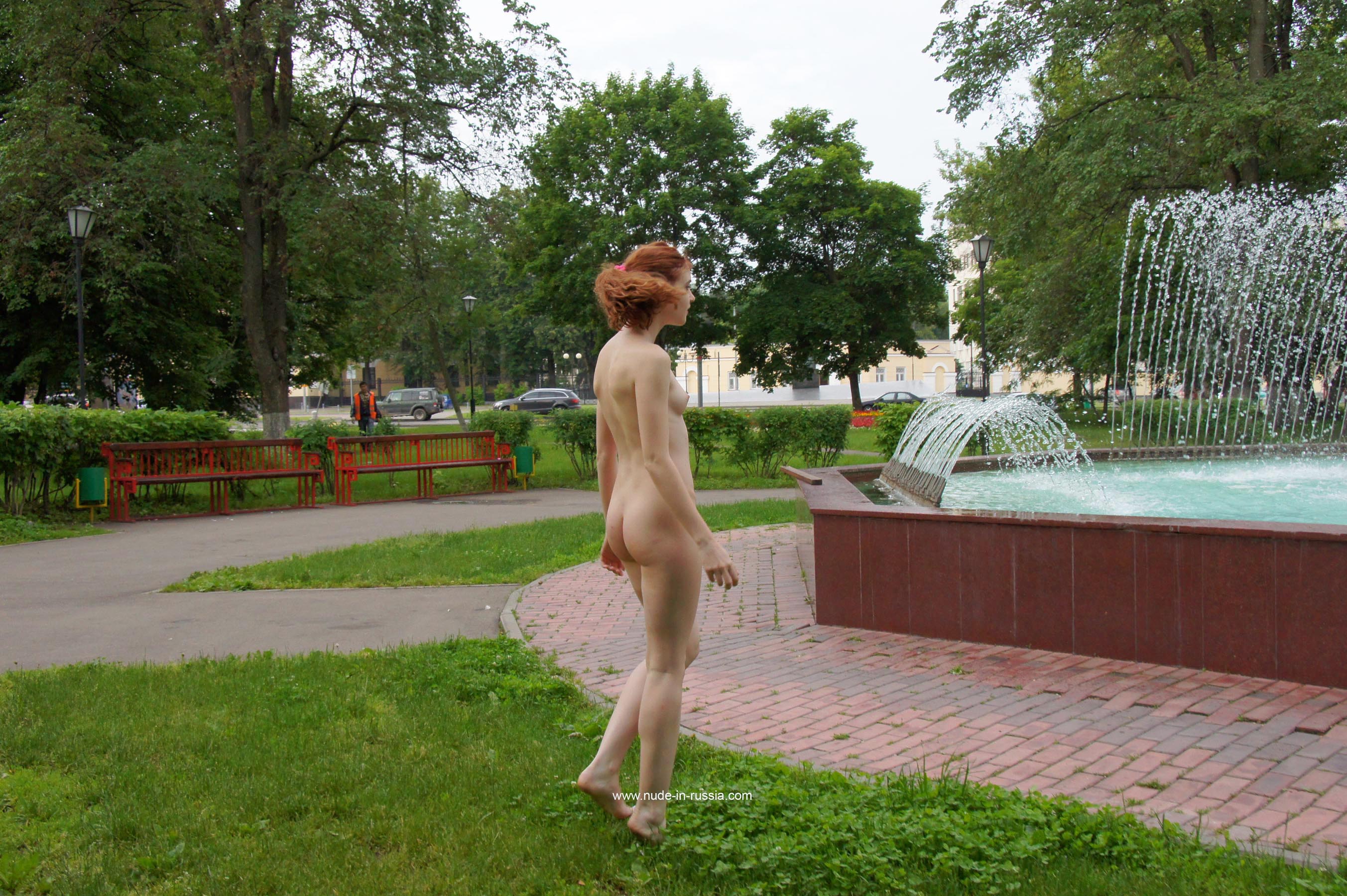NIR Faina Moscows Fountain 18