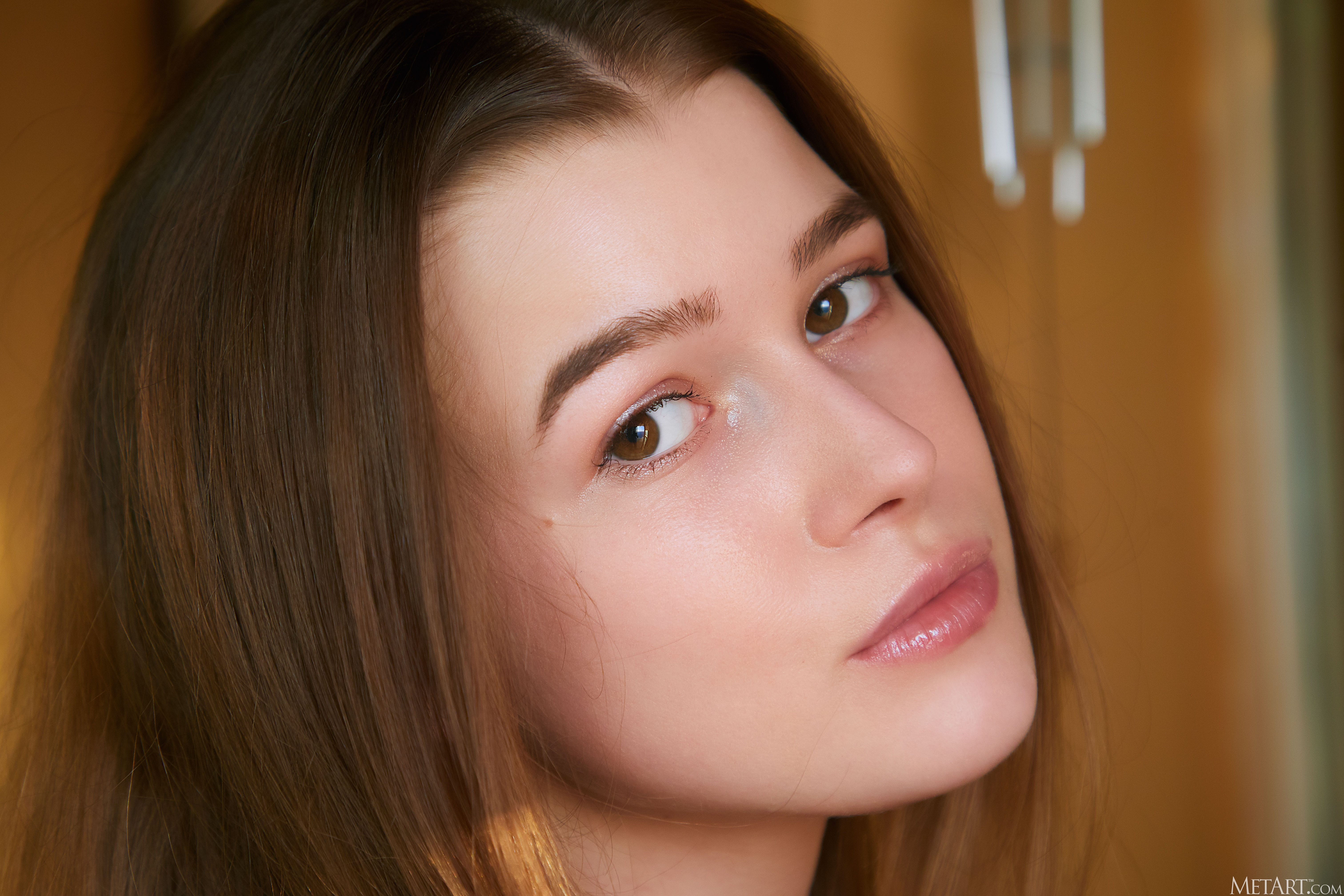 Olivia Sparkle im Zimmer 100 183.