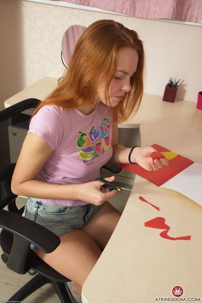[Image: 126884430_0017.jpg]