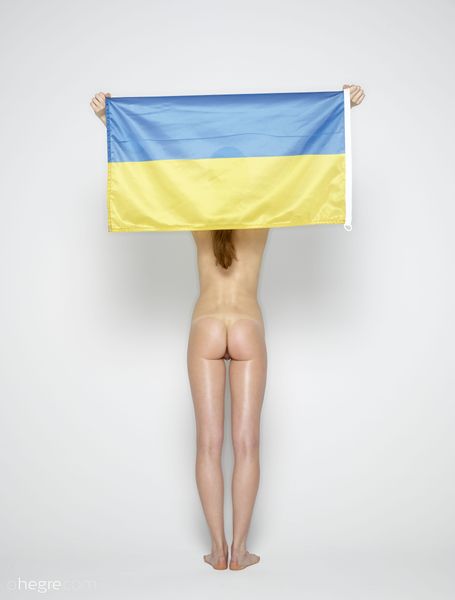 [Image: 127015433_0015.jpg]