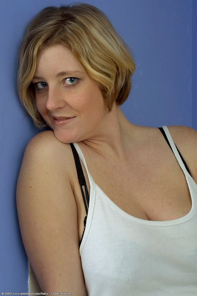 [Image: 128740425_0004.jpg]