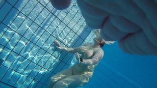 underwater_voyeur_in_sauna_pool-w7ots8utc4.jpg
