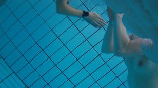 underwater_voyeur_in_sauna_pool 57ots9wkph
