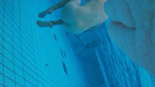 underwater_voyeur_in_sauna_pool v7otsj10vy