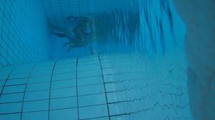 underwater_voyeur_in_sauna_pool i7otsjjiux
