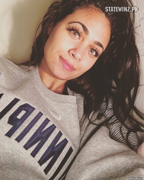 Acacia Tapia