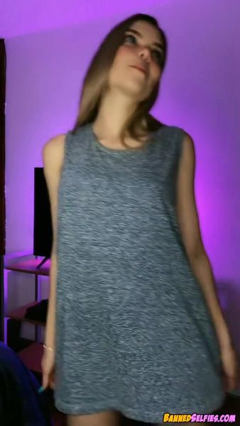 Alyson – 19 Year Old Cheerleader Babe Nude On Instagram