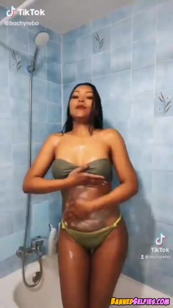Casey – Banned Nude Tease Young Girl On Instagram