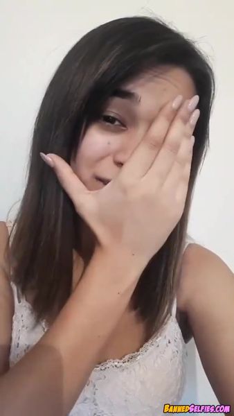 Cecelia – Shy Hot Nude Tease Highschool Teen On Tiktok
