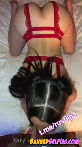 Destiney – Teen Strips And Shows On Tiktok