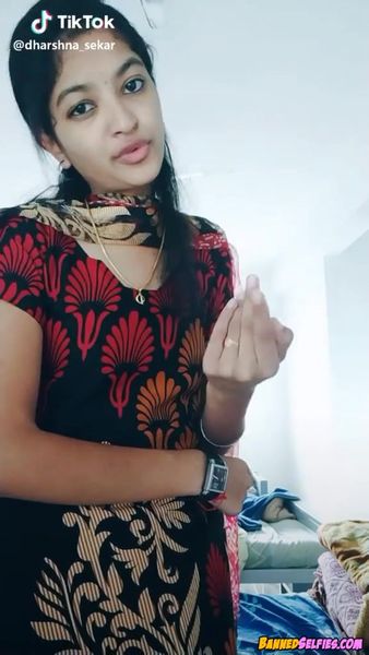 Edith – Amazing Nude Girl On Tiktok