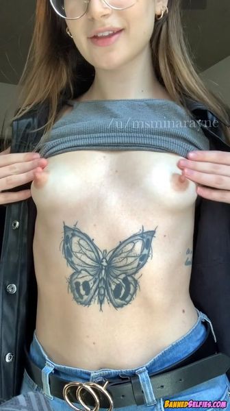 Elisa – 19 Years College Babe Epic Nude Selfie On Instagram