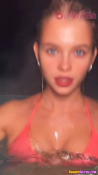 Itzel – Banned Nude Tease Shy Babe On Tiktok