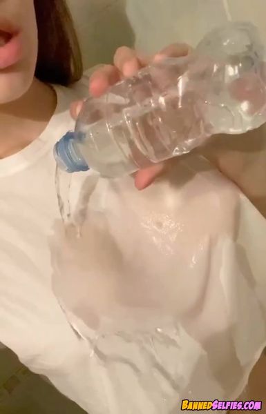 Karen – Banned Tease 18 Years Old On Tiktok
