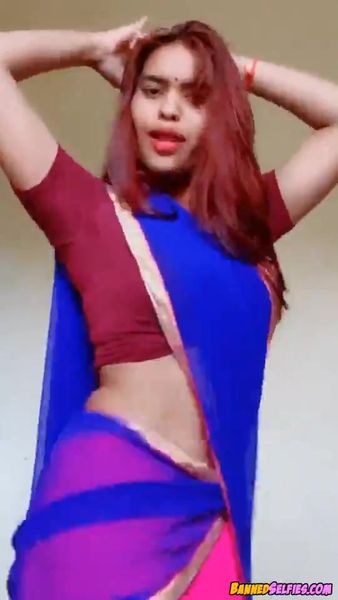 Marina – 19 Years Teen Babe Epic Nude Selfie On Instagram
