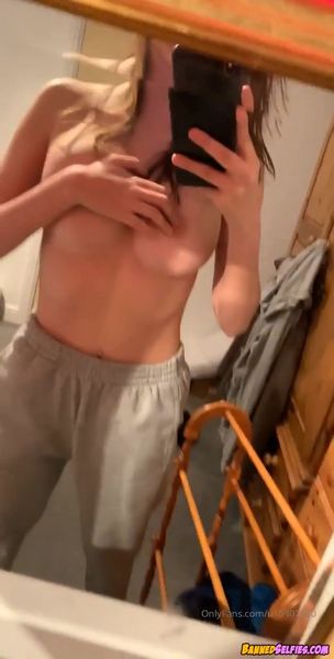 Marlee – 19 Year Super Hot Girl Nude On Tiktok