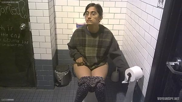 Hidden Cam Public Toilet Vbaeiv