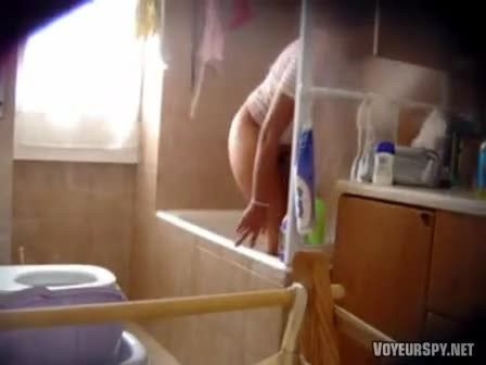 Daughters Bath Spycam Voyeur Teen Unaware Vbacnp